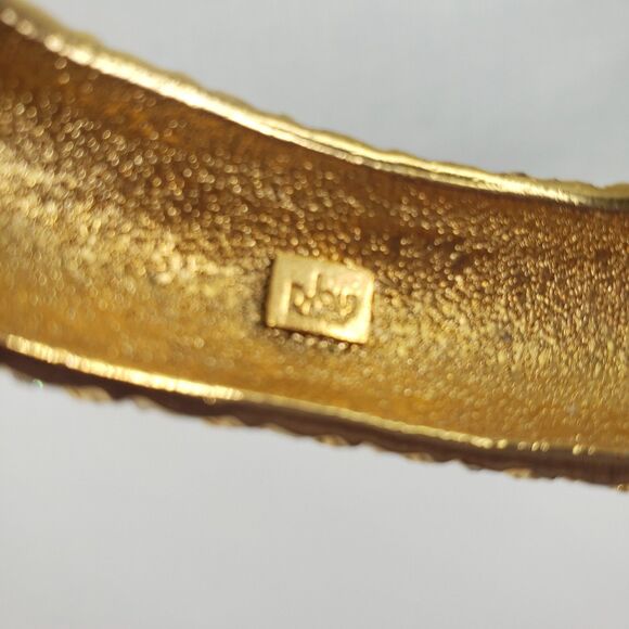 Vintage 80 Signed Joan Rivers Rhinestone Hinged Clamper Wide Bangle Bracelet 6.5 - Picture 12 of 16